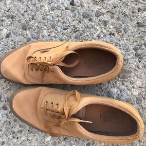 Men’s size 10.5 vans